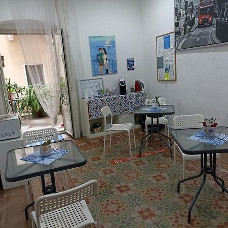 Al Molo Sant'Eligio Hotel ตารันโต ภายนอก รูปภาพ