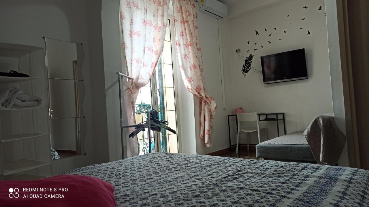 Al Molo Sant'Eligio Hotel ตารันโต ภายนอก รูปภาพ