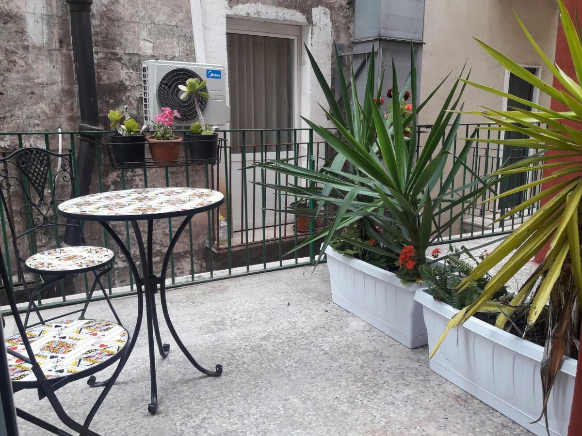 Al Molo Sant'Eligio Hotel ตารันโต ภายนอก รูปภาพ