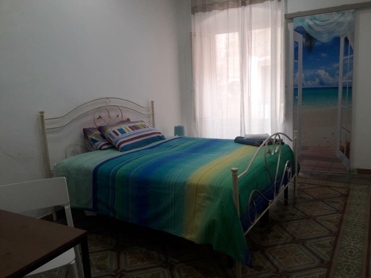 Al Molo Sant'Eligio Hotel ตารันโต ภายนอก รูปภาพ